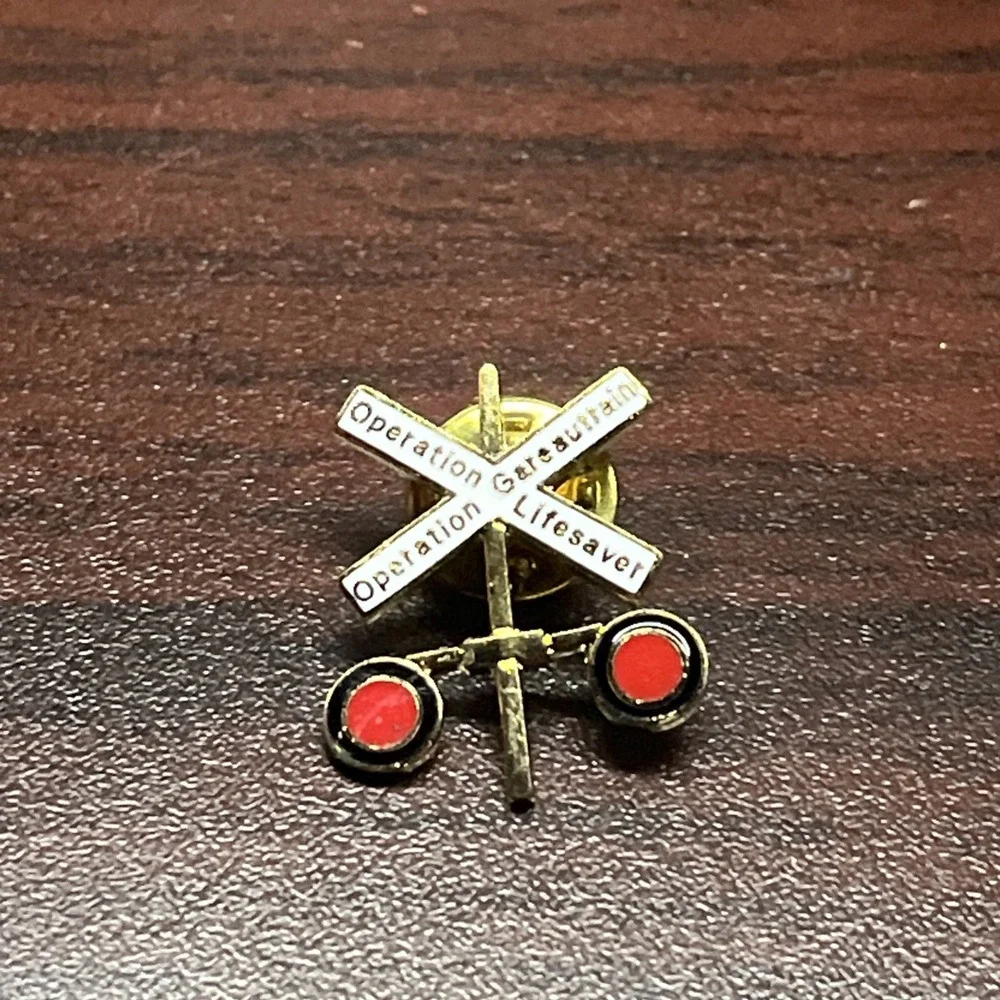 Operation Lifesaver Railroad Lapel‎ Hat Pin
